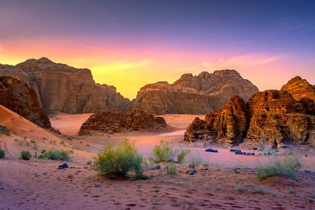 تعرف على البترا الاردن