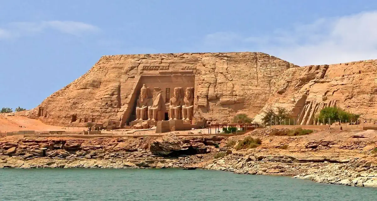 عرض مصر لمدة 10 أيام القاهرة مع رحلة نيلية والغردقة البحر الأحمر